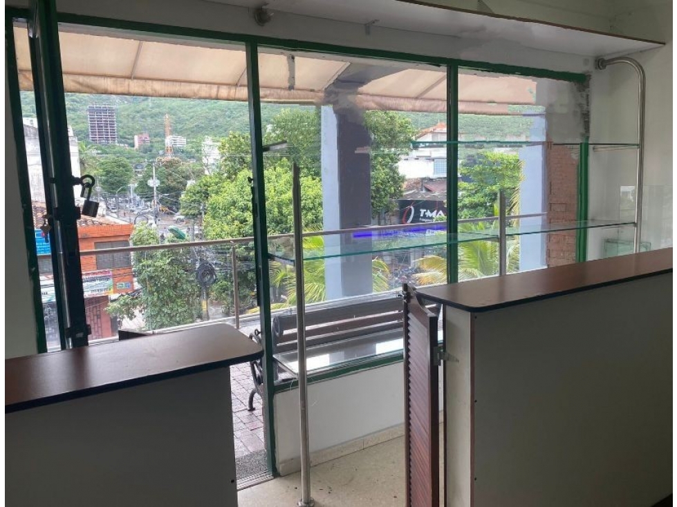 LOCA 21M2 VENTA - ALQUILER - CC LA PASARELA - SAN VICENTE - CALI — foto 5