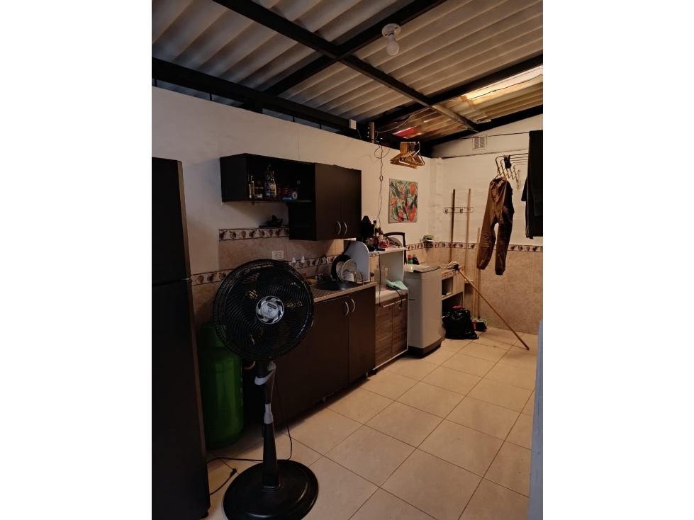 CASA 767 M2 PARA INVERSIÓN SAN ANTONIO CALI — foto 4