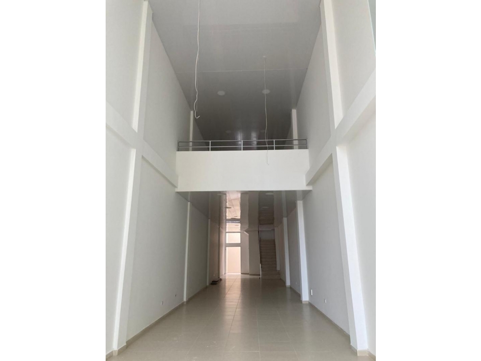 ALQUILA LOCAL AV ROOSEVELT CALI — foto 3