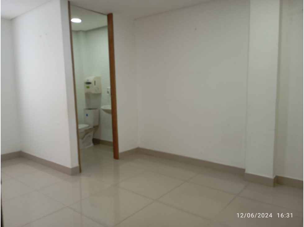 CASA COMERCIAL 450M2 - ALQUILER - TEQUENDAMA - CALI - 4