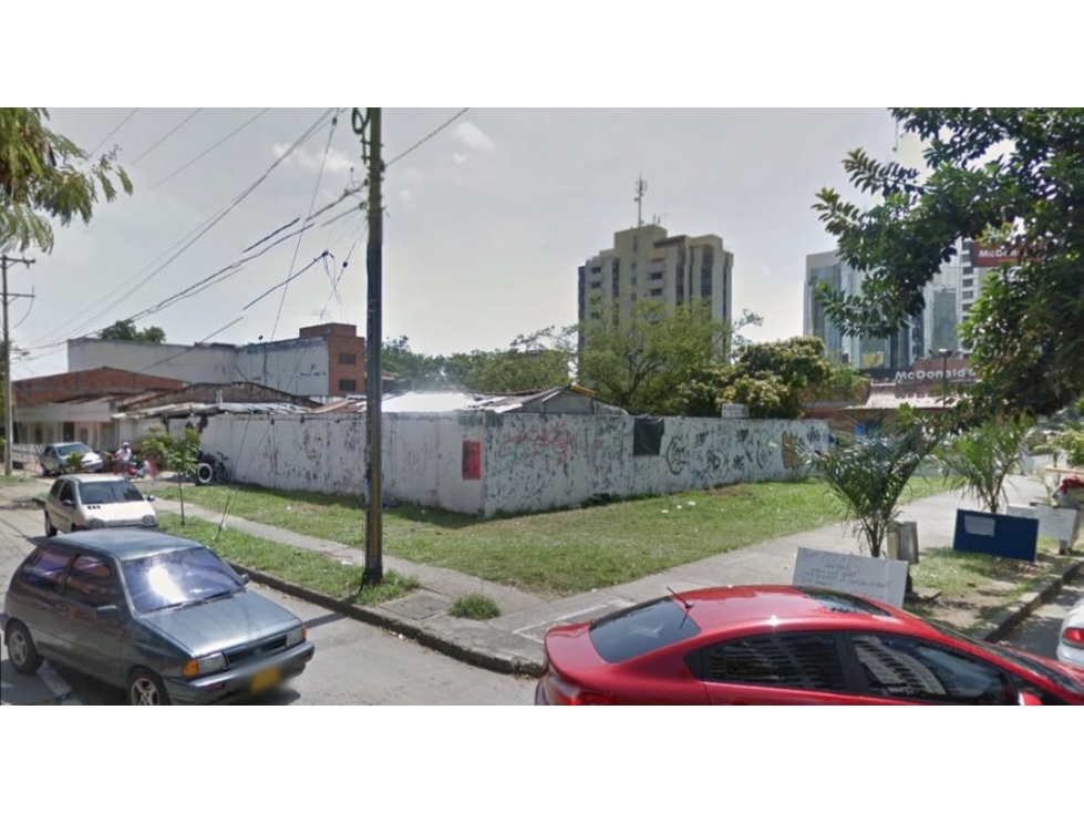 LOTE SOBRE AV ROOSEVELT CON CR 39 EN ALQUILER - 1