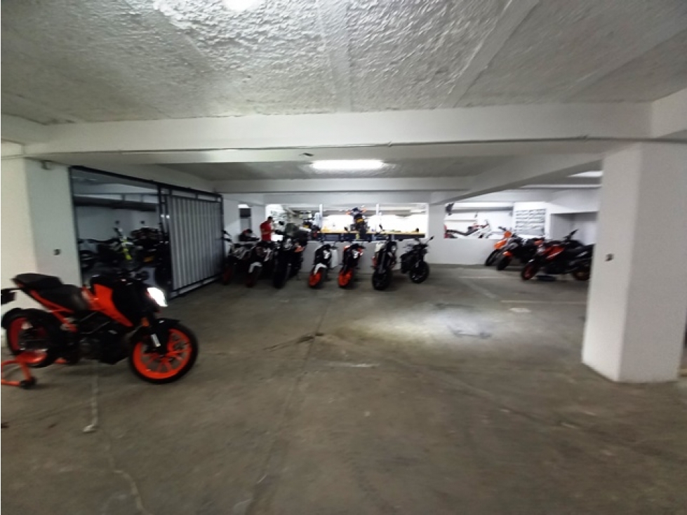 LOCAL 850 M2 ESQUINERO VENTA SANTA MONICA NORTE CALI — foto 4