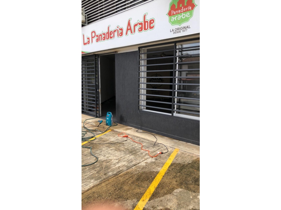 ALQUILER LOCAL CIRCUNVALACION — foto 3