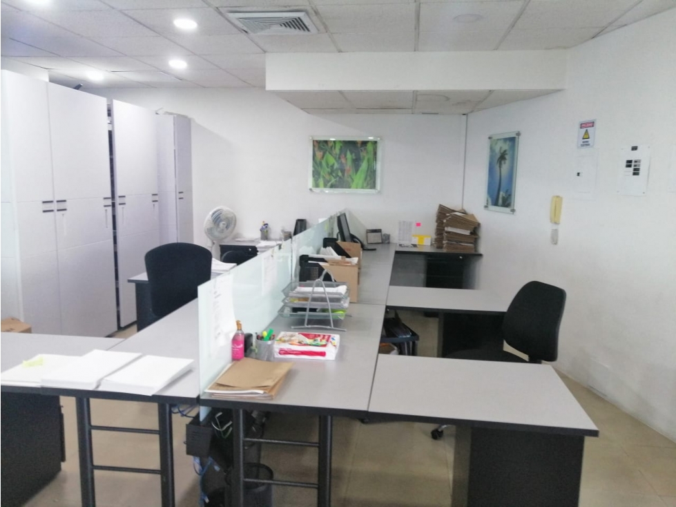 VENDE OFICINA 404 CENTRO EMPRESARIAL CHIPICHAPE CALI - 5
