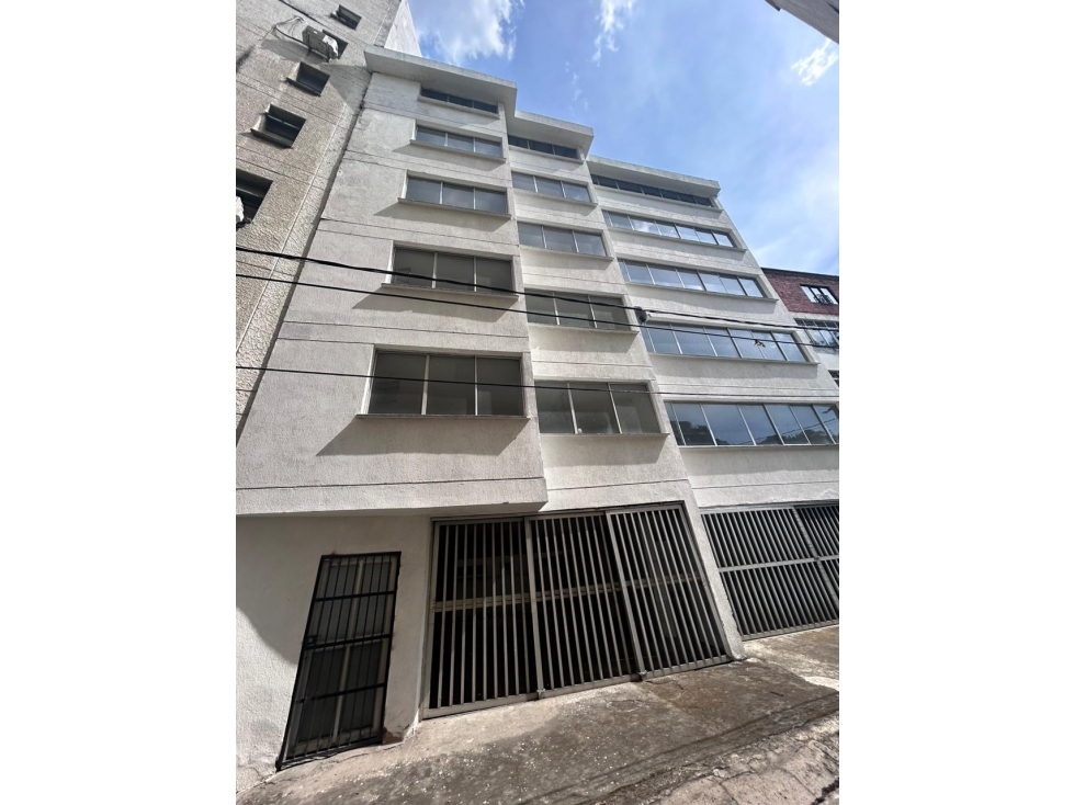 VENDE / ALQUILA EDIFICIO CENTENARIO CALI