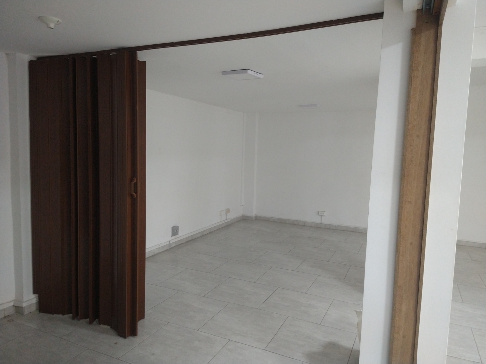 CASA COMERCIAL 450M2 - ALQUILER - TEQUENDAMA - CALI - 3