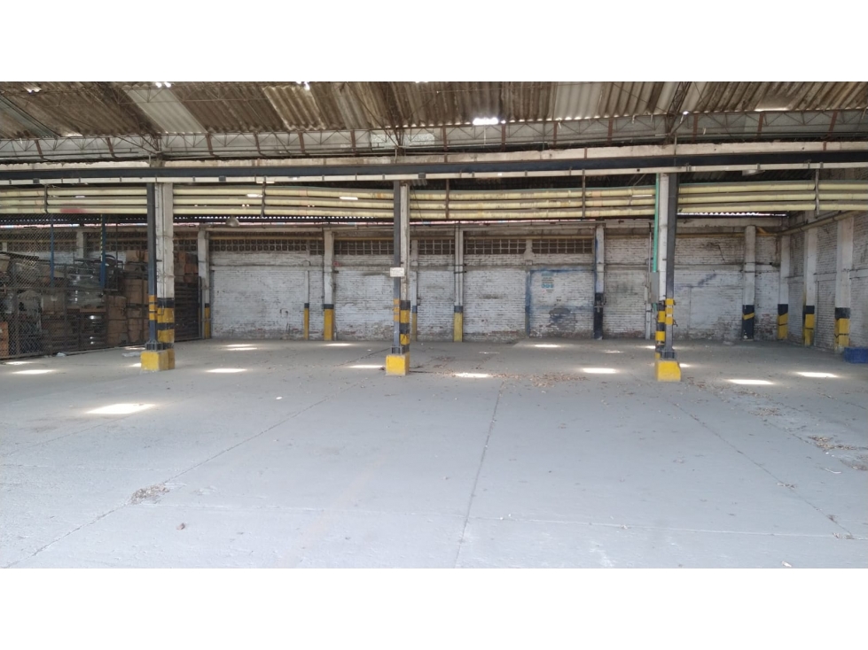 ALQUILO BODEGA SECTOR INDUSTRIAL ARROYOHONDO — foto 3