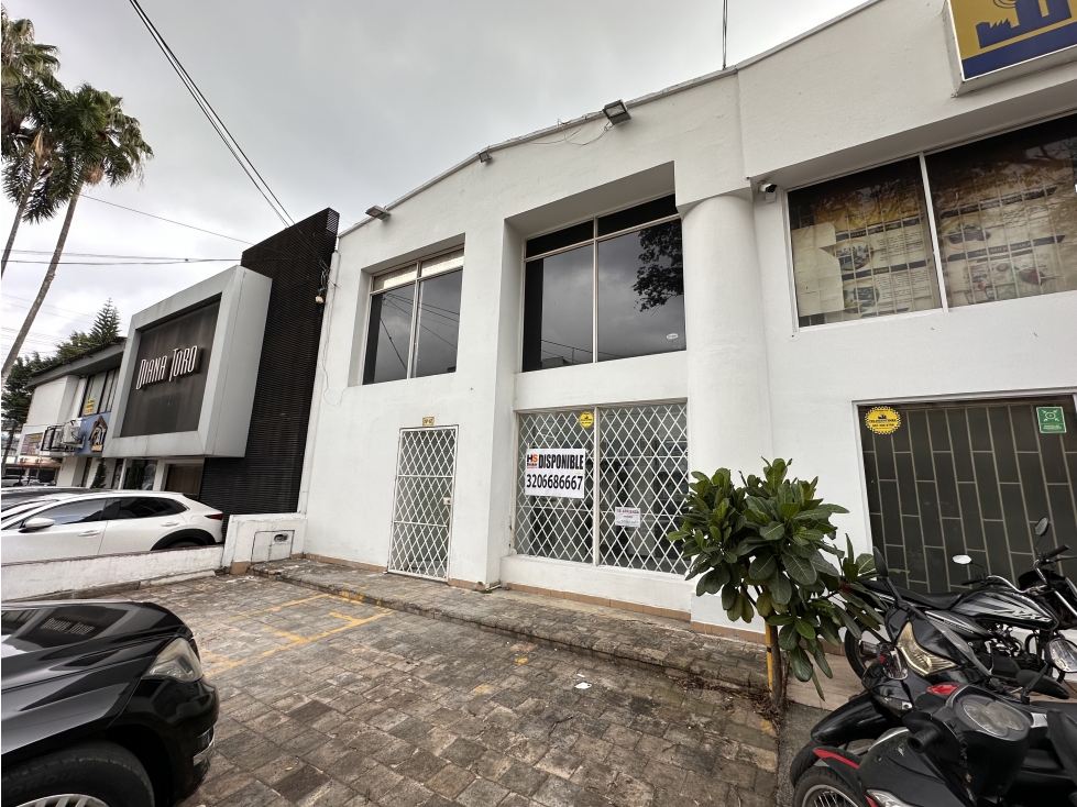 AMPLIA E ILUMINADA OFICINA EN ALQUILER EN EL NORTE BARRIO SAN VICENTE