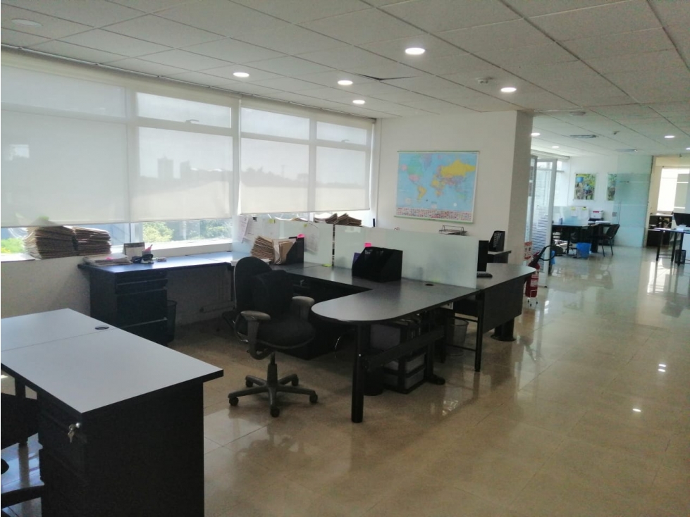 VENDE OFICINA 404 CENTRO EMPRESARIAL CHIPICHAPE CALI - 6
