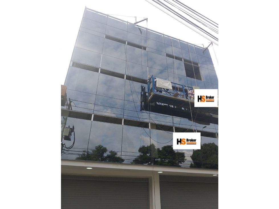 EDIFICIO 1320m2 ALQUILA / VENDE - TEQUENDAMA - CALI