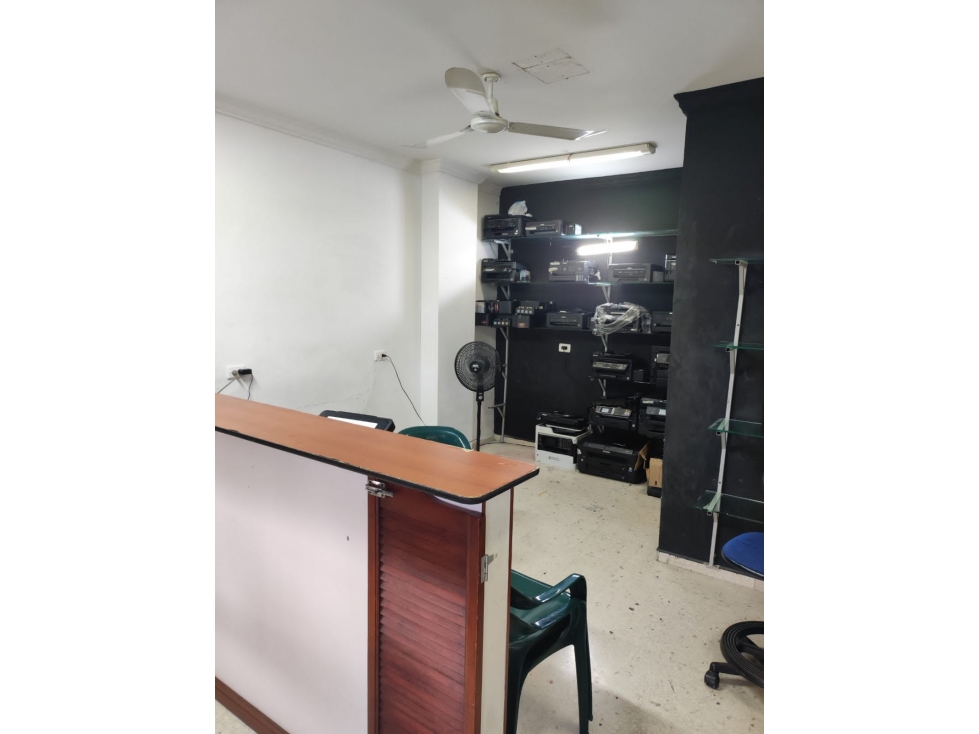 LOCA 21M2 VENTA - ALQUILER - CC LA PASARELA - SAN VICENTE - CALI — foto 4