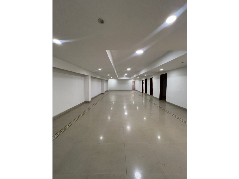 LOCAL COMERCIAL PISO 3 EN ALQUILER EN CAMINO REAL - 3