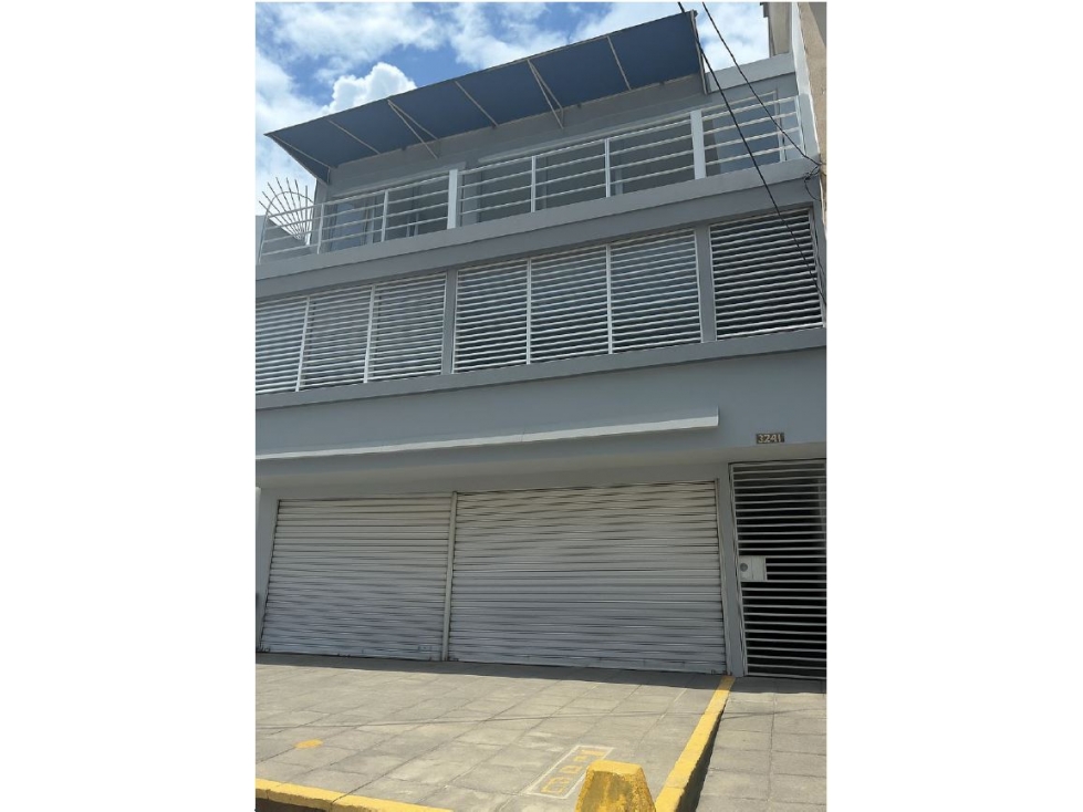AREA ADMINISTRATIVA 2 Y 3 PISO EN ALQUILER EN SAN VICENTE