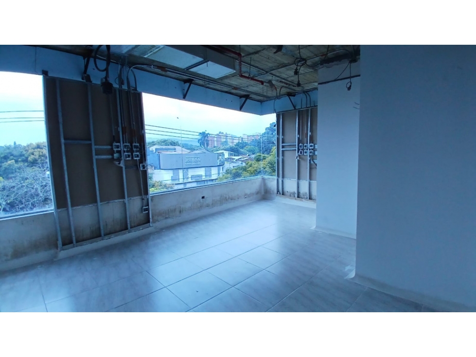 EDIFICIO 1550M2 VENTA - ALQUILER - TEQUENDAMA SUR CALI - 2