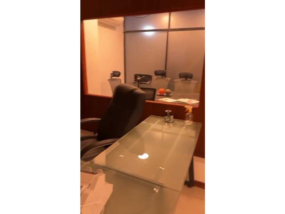 OFICINA 80M2 P2 - ALQUILER CHIPICHAPE - CALI — foto 3