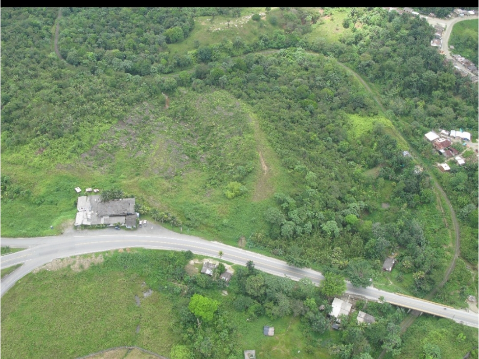 LOTE COMERCIAL EN VENTA VIA CABAL POMBO BUENAVENTURA - 2
