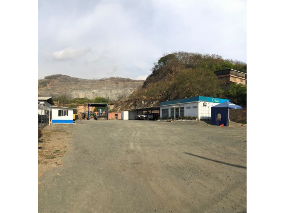 ALQUILA LOTE VIA ANTIGUA CALI - YUMBO - 2