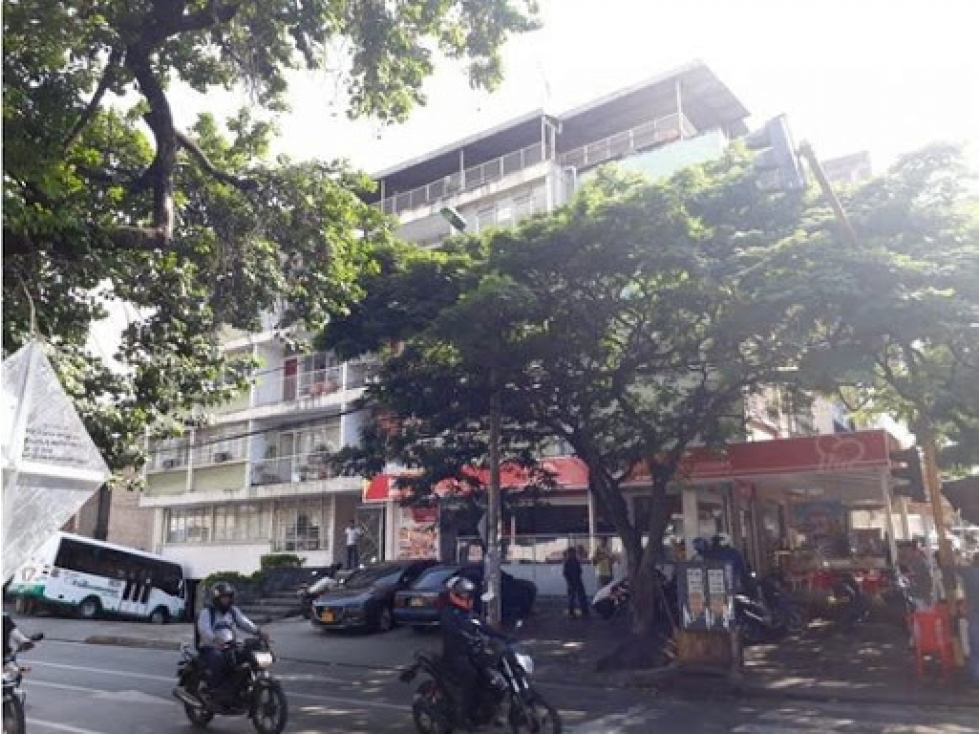 VENDE EDIFICIO VERSALLES AV. 4 N CALI — foto 4