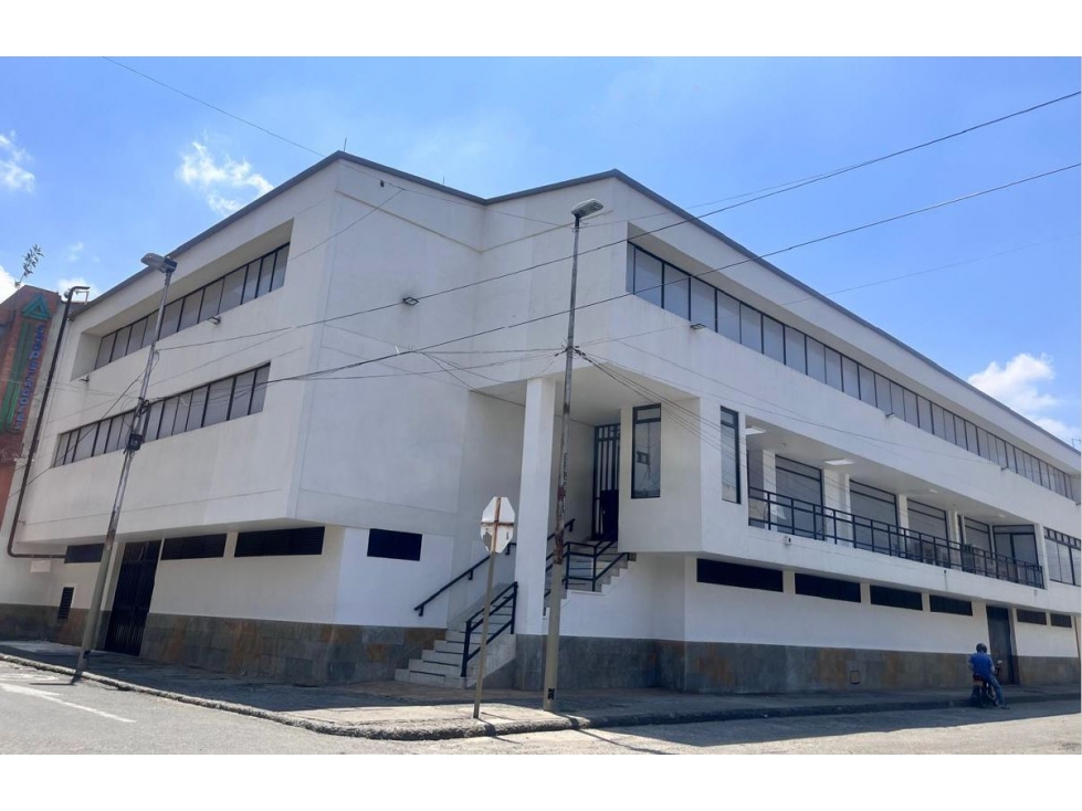 ALQUILA AREAS EN 2 Y 3 PISO EDIFICIO EN EL CENTRO DE CALI - 2