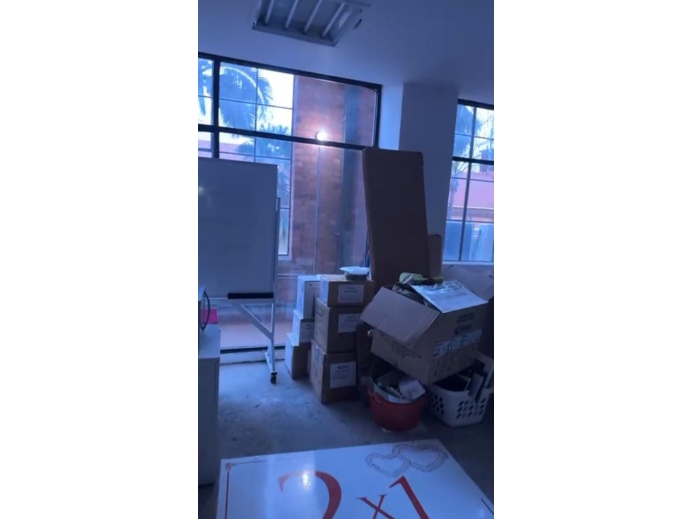 OFICINA 80M2 P2 - ALQUILER CHIPICHAPE - CALI — foto 4