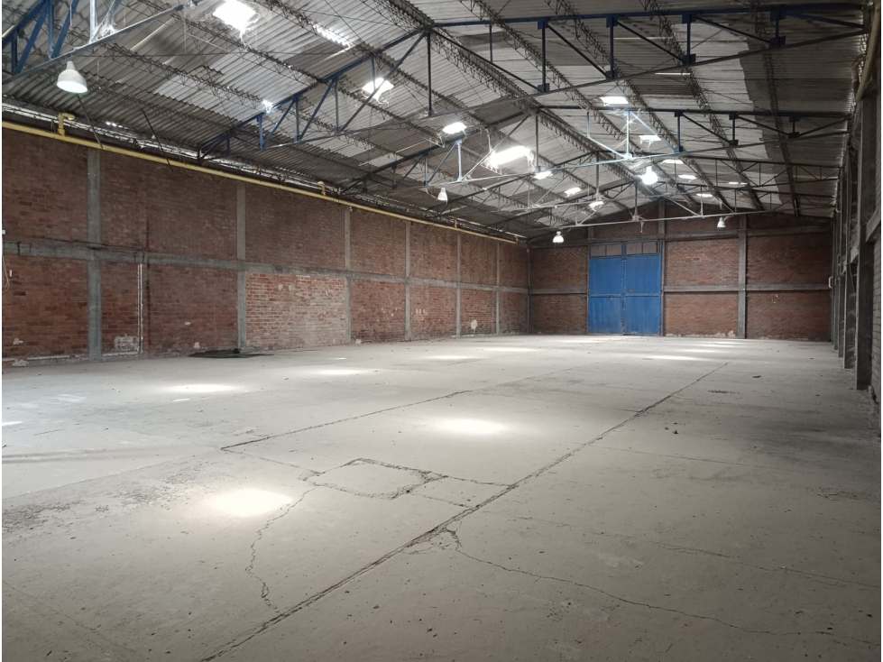 BODEGA 740 M2 EN ARRIENDO ZONA INDUSTRIAL — foto 5