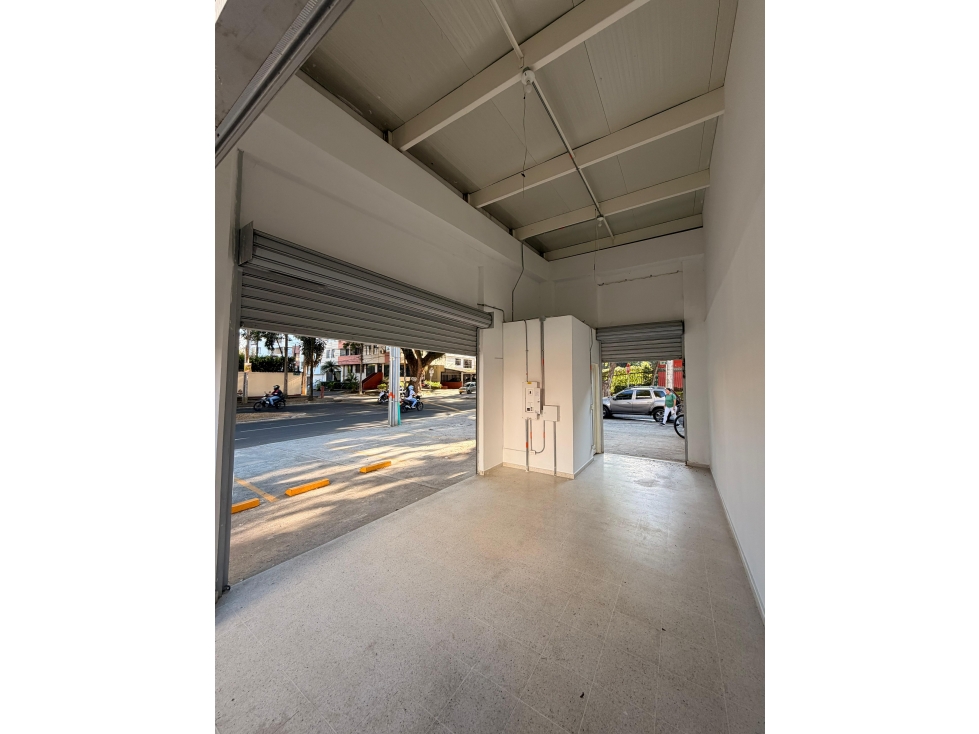 LOCAL COMERCIAL EN ALQUILER BARRIO EL REFUGIO CALI — foto 4