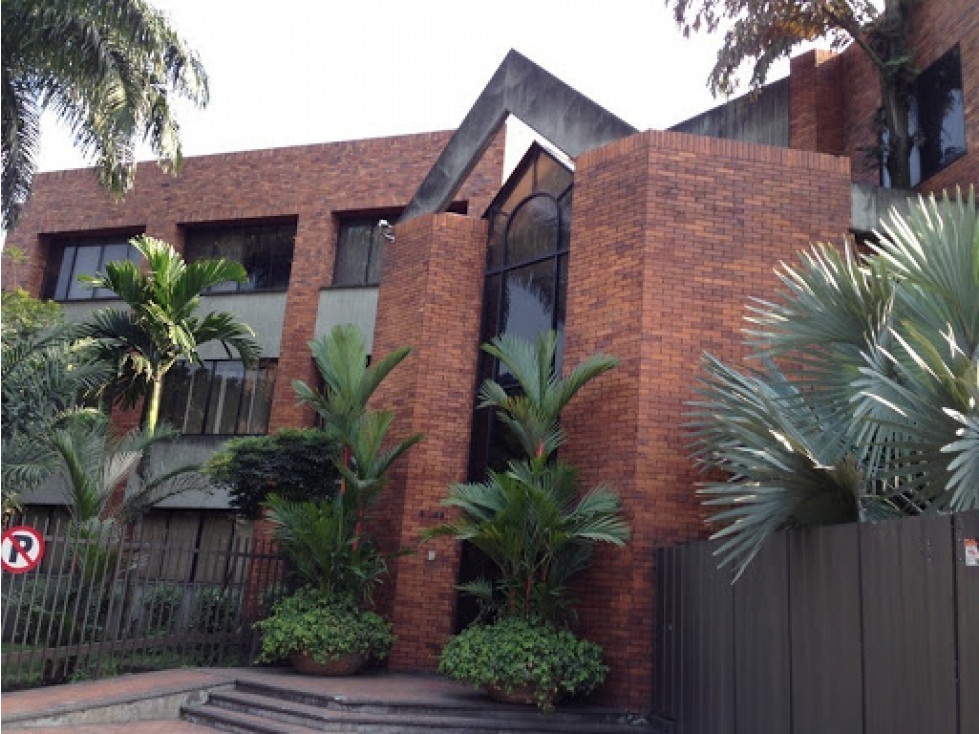 VENDE / ALQUILA EDIFICIO SECTOR SAMECO CALI