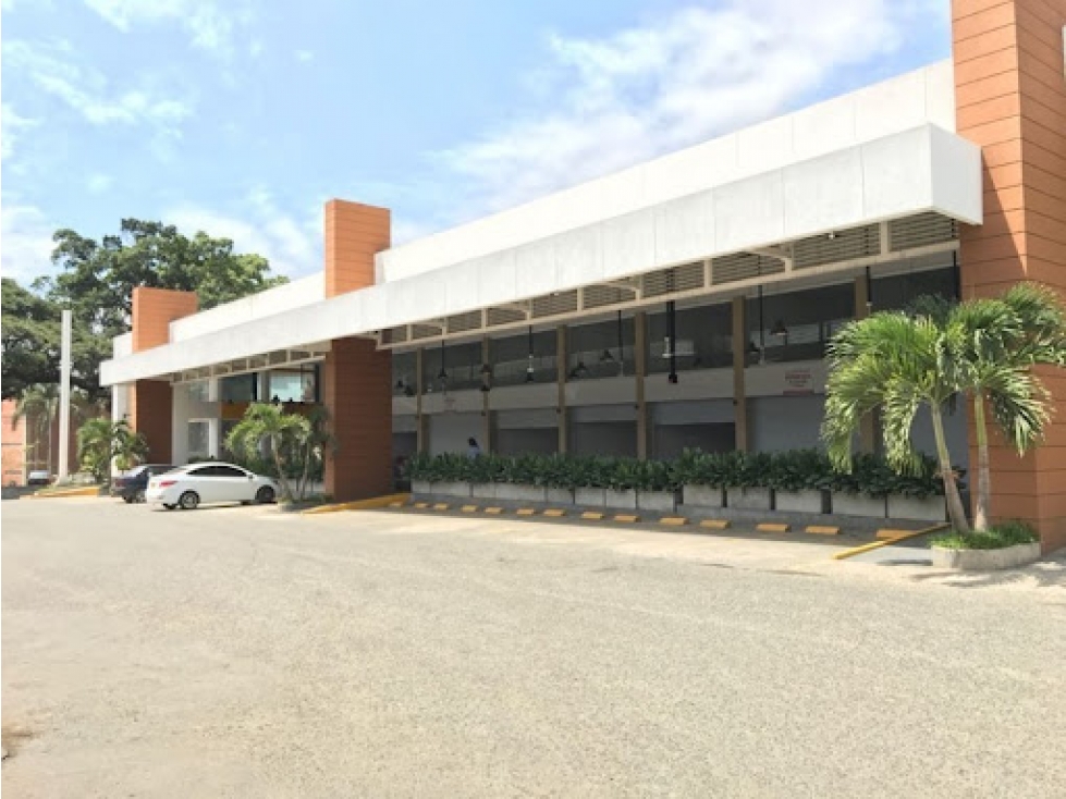 ALQUILA LOCAL MENGA PLAZA ACOPI YUMBO - 4