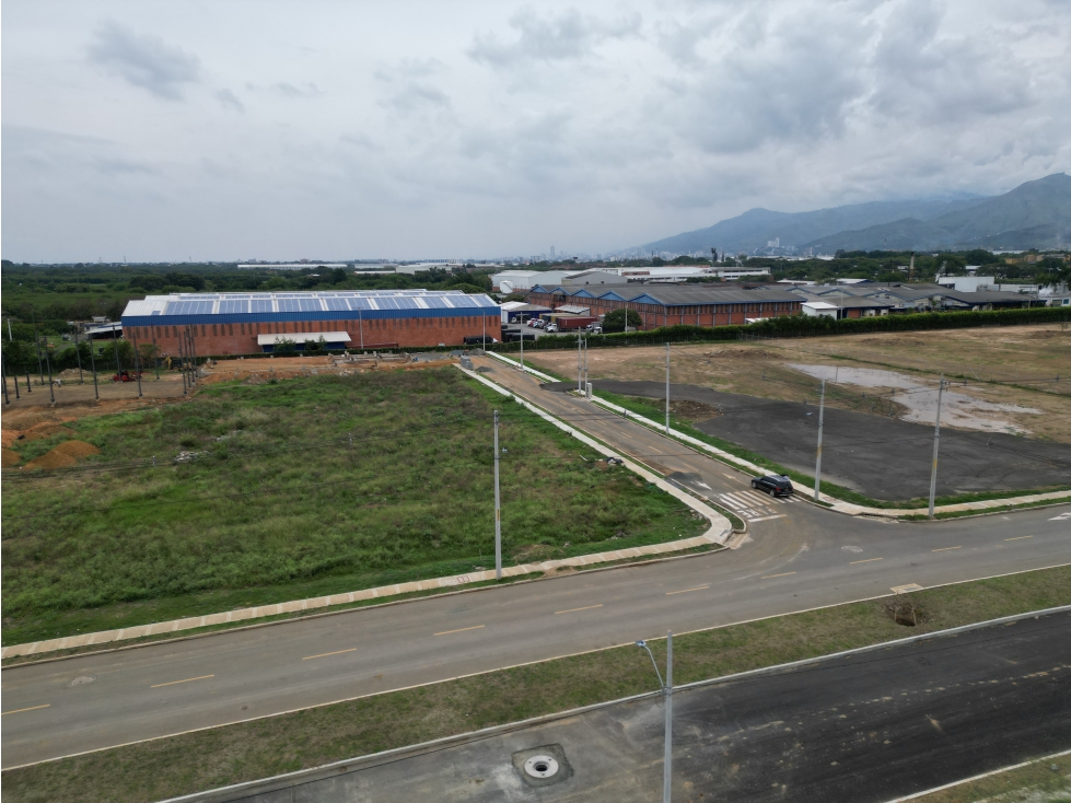 LOTE EN VENTA PARQUE VALLEMIO AUTOPISTA CALI YUMBO PARA DESARROLLO - 3