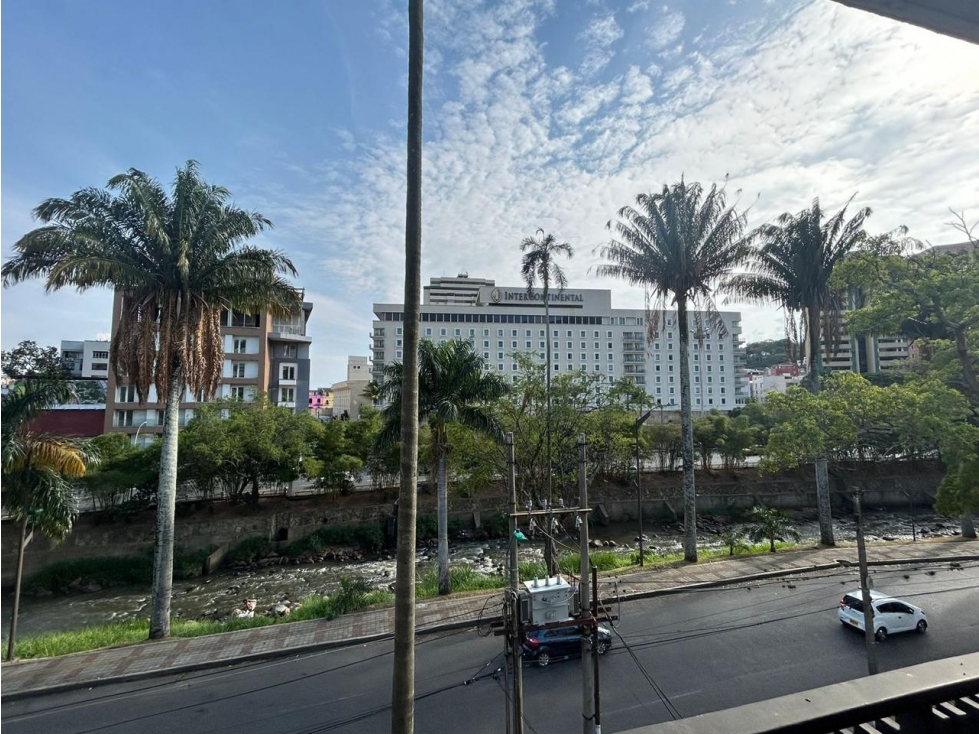 VENDE / ALQUILA EDIFICIO CENTENARIO CALI — foto 3