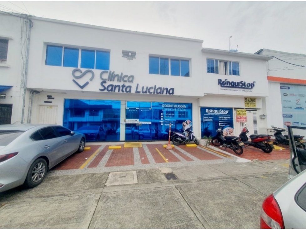 ALQUILO CONSULTORIOS MEDICOS Y ODONTOLOGICOS CLINICA SANTA LUCIANA — foto 3