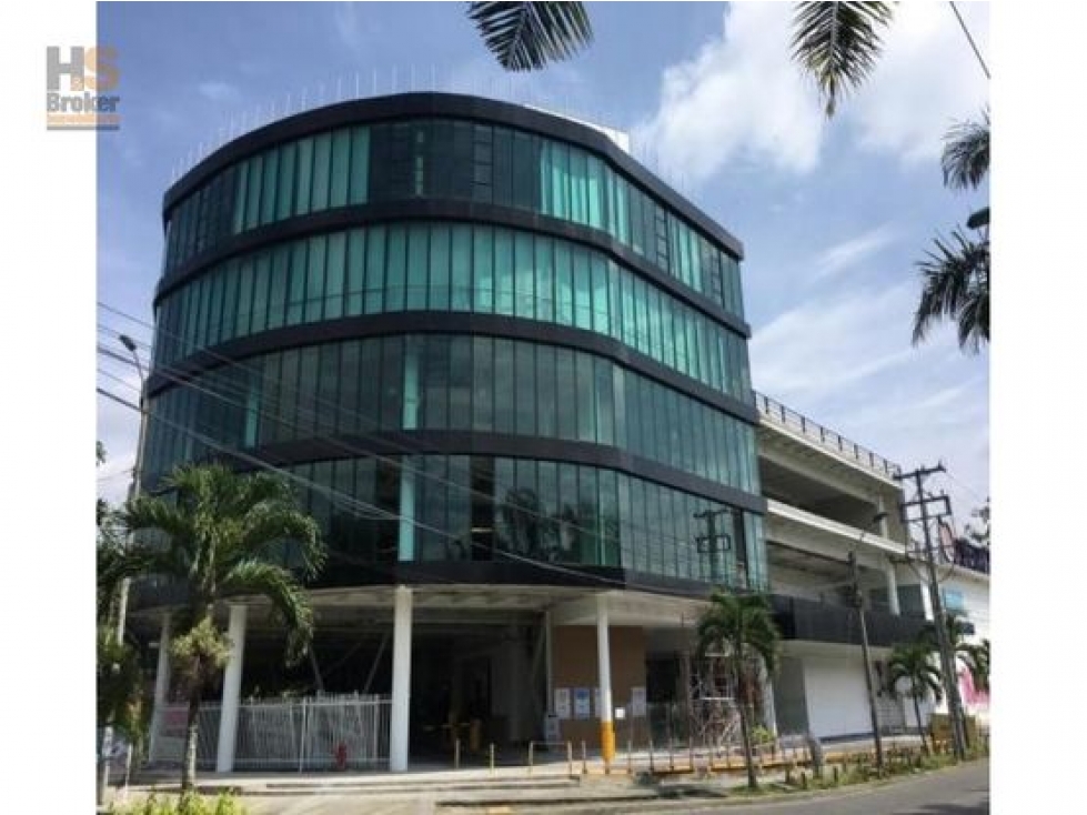 LOCAL COMERCIAL Y/O CORPORATIVO 337 m2 EN ALQUILER AVENTURA PLAZA CALI