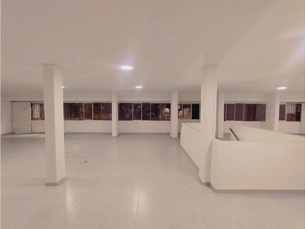 OFICINA 250 M2 EN ALQUILER EN SAN FERNANDO CALI — foto 5