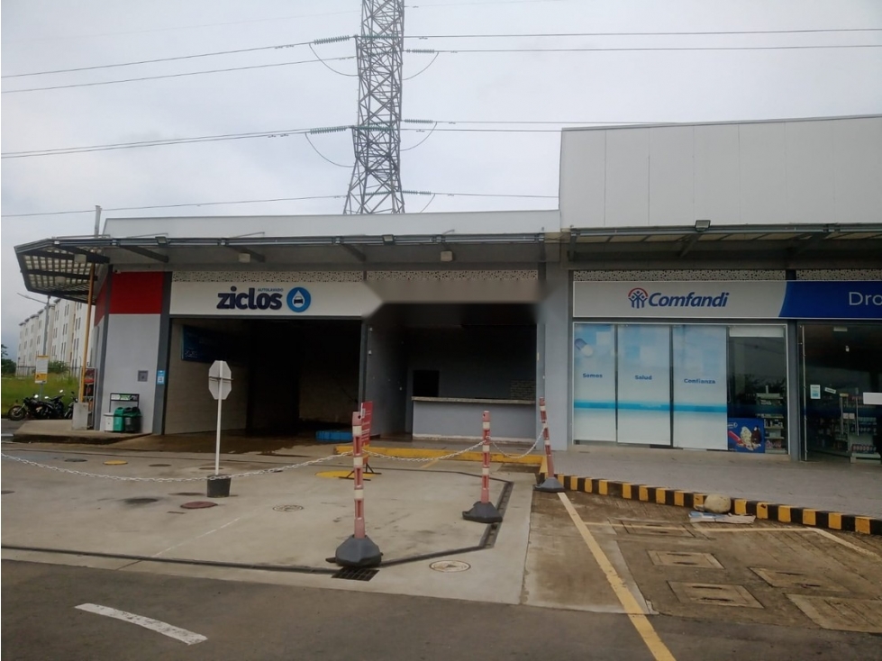 LOCAL COMERCIAL EN PANGOLA PLAZA JAMUNDI 40 MT2 - 1