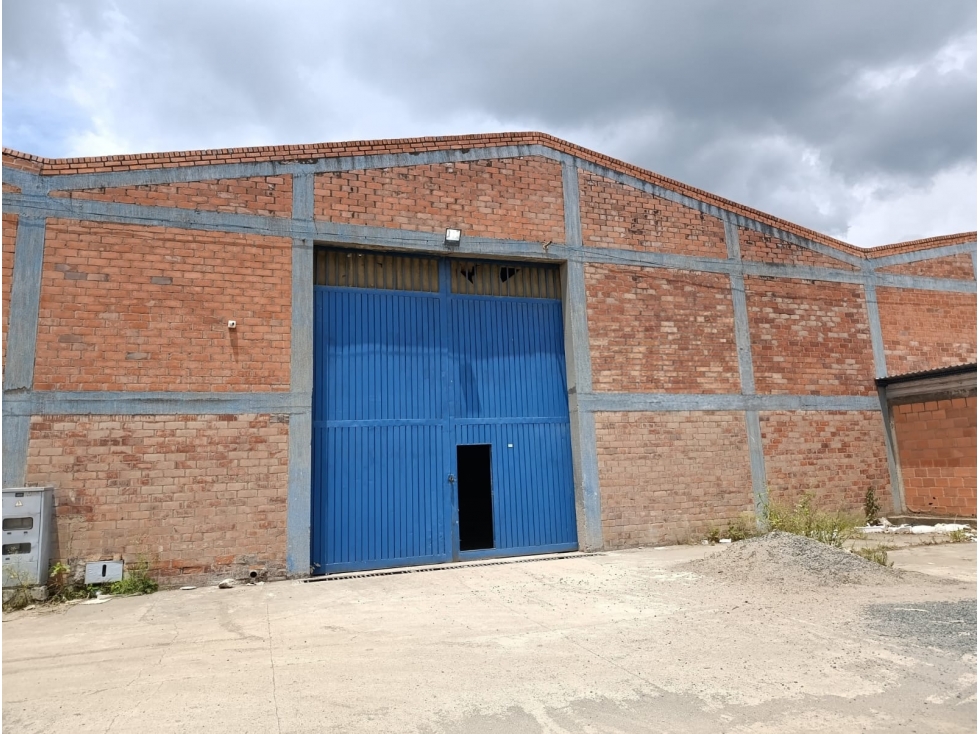 BODEGA 740 M2 EN ARRIENDO ZONA INDUSTRIAL — foto 2