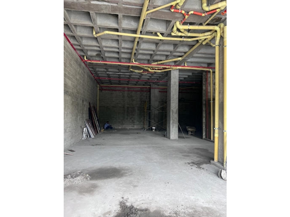 VENDE O ALQUILA LOCAL PORTUS 3.52 LA FLORA CALI — foto 5