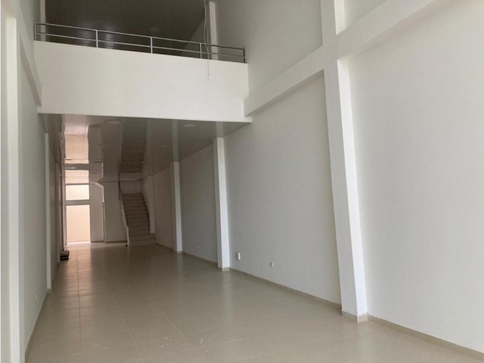 ALQUILA LOCAL AV ROOSEVELT CALI — foto 6
