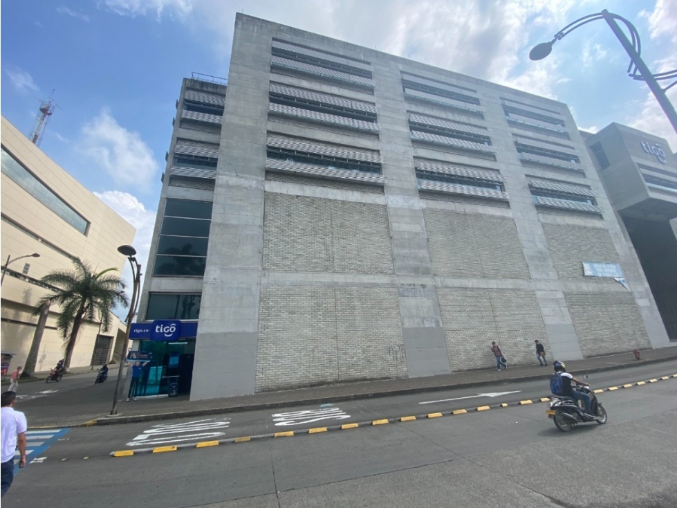 OFICINA EN ALQUILER EN EDIFICIO CORPORATIVO ZONA CENTRO PEREIRA - 6