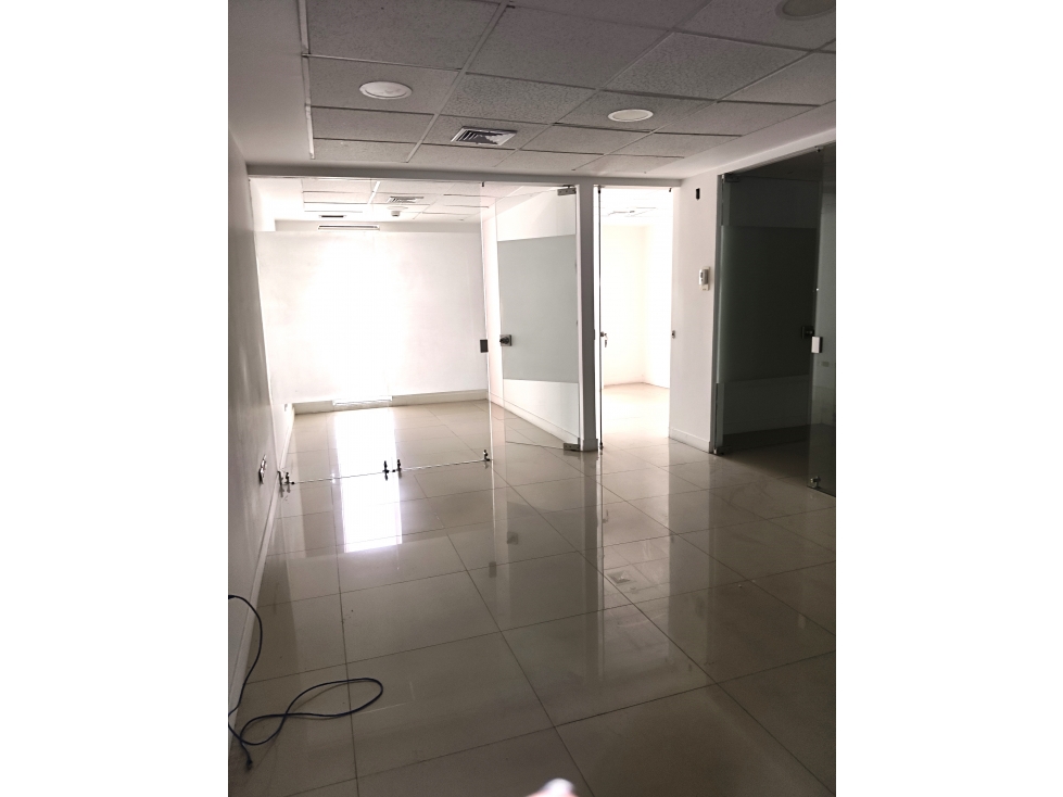 OFICINA 486M2 VENTA o ALQUILER SAN PEDRO - CALI — foto 4
