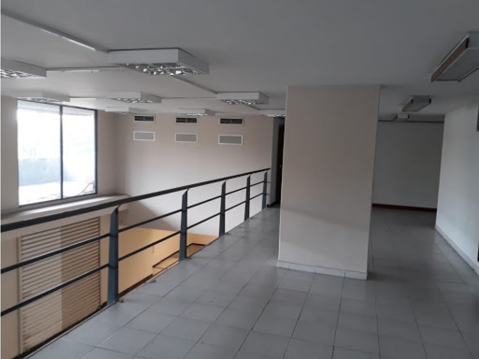 EDIFICIO AREA 3510 M2 - ALQUILA - VENTA - CLUB NOEL MIRAFLORES CALI — foto 6