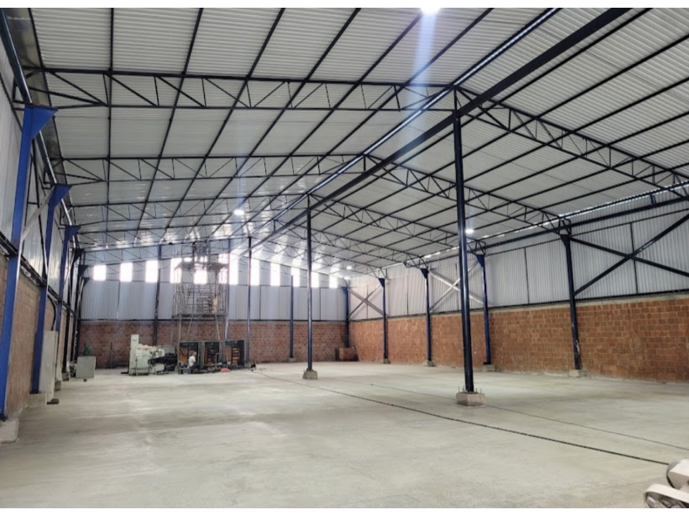 BODEGA EN ALQUILER EN CAUCASECO SECTOR LA DOLORES - 3
