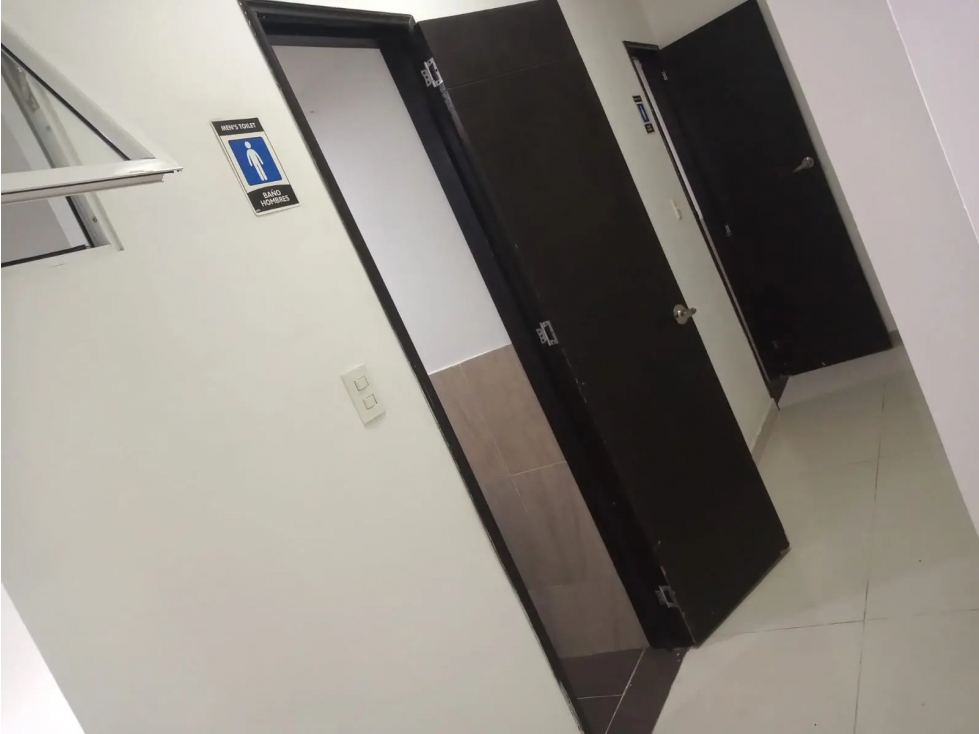 EDIFICIO ALQUILER 600M2 AV ROOSEVELT - CALI - 6