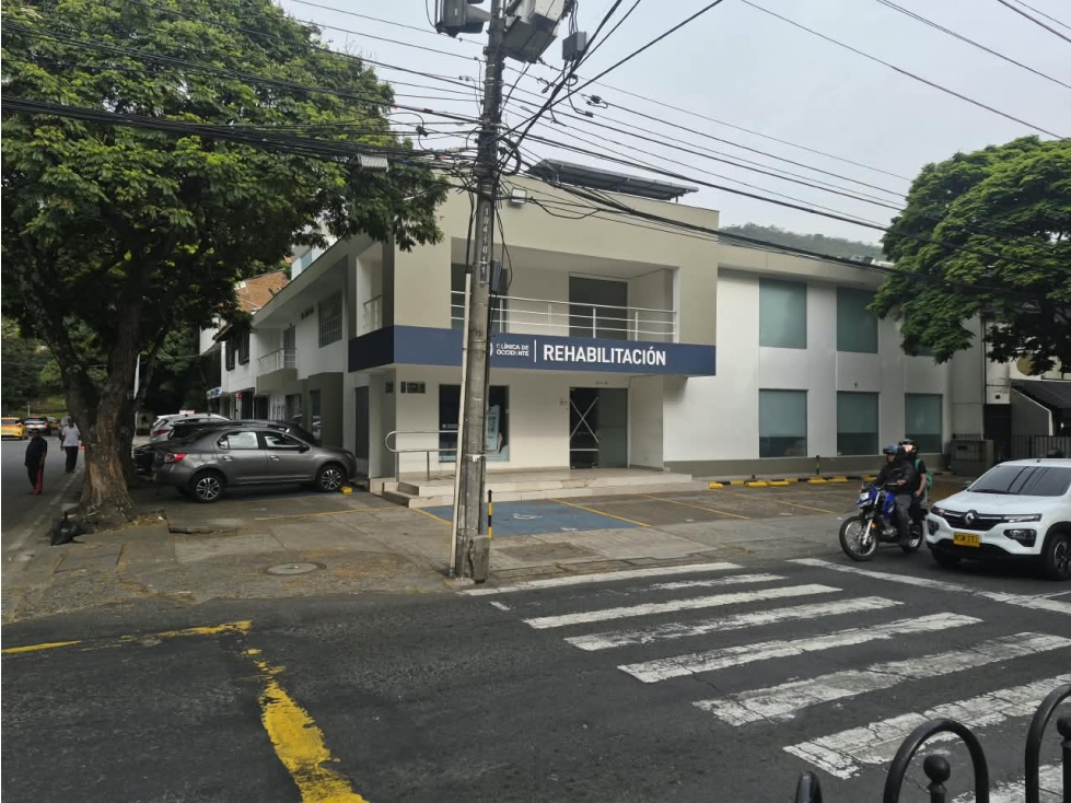 EDIFICIO COMERCIAL EN ALQUILER SANTA MÓNICA CALI - 1