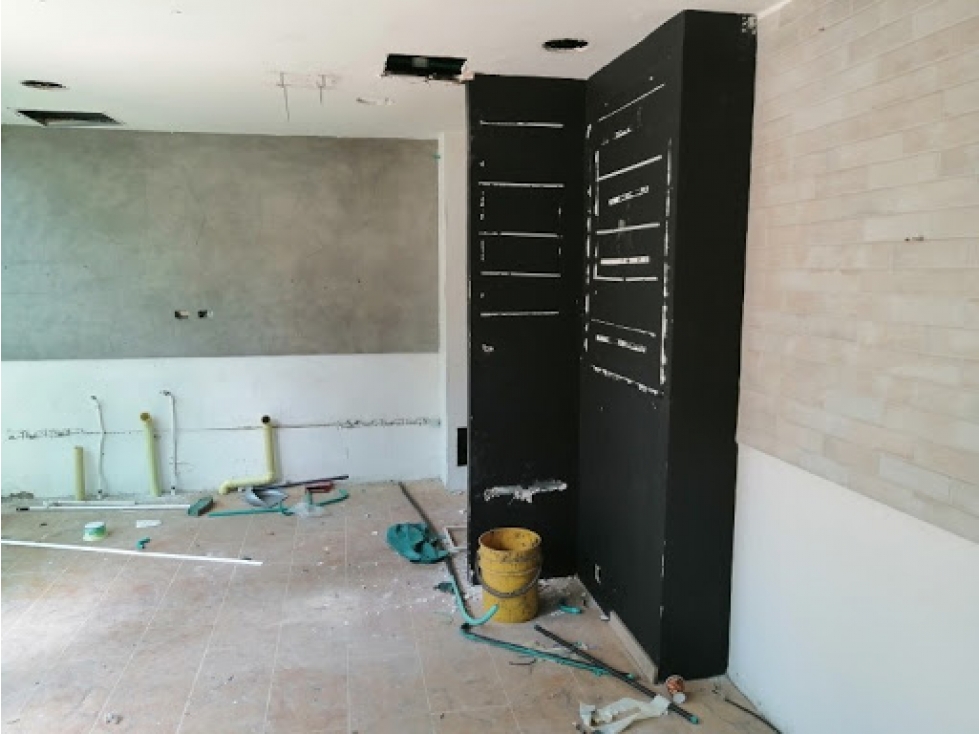 LOCAL EN VENTA EN CENTENARIO PARA INVERSIÓN — foto 5