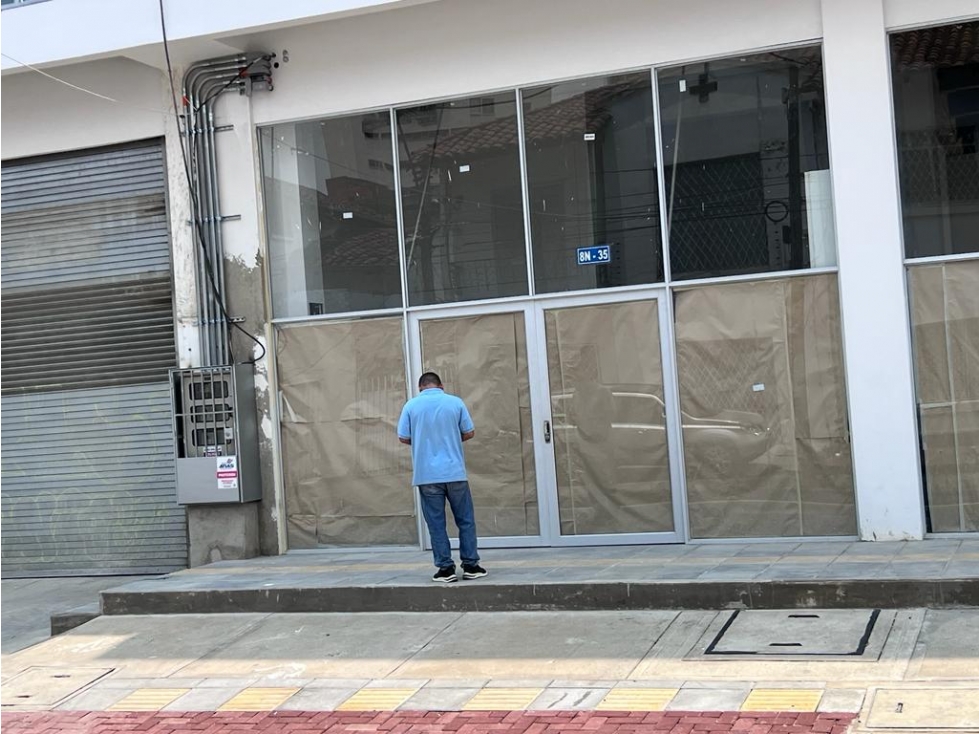ALQUILA LOCAL COMERCIAL GRANADA CALI — foto 2