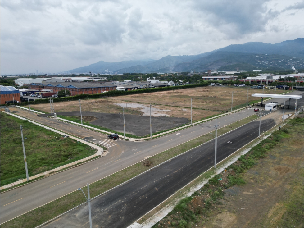 LOTE EN VENTA PARQUE VALLEMIO AUTOPISTA CALI YUMBO PARA DESARROLLO - 2