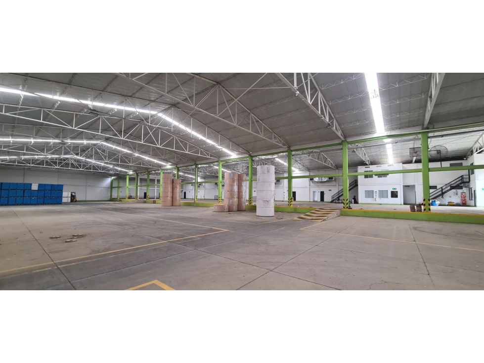 VENTA DE BODEGA ARROYOHONDO YUMBO - 3