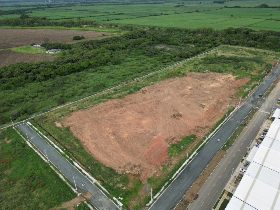 OPORTUNIDAD 20.000 M² PARA SU EMPRESA PARQUE INDUSTRIAL VALLEMIO YUMBO - 2