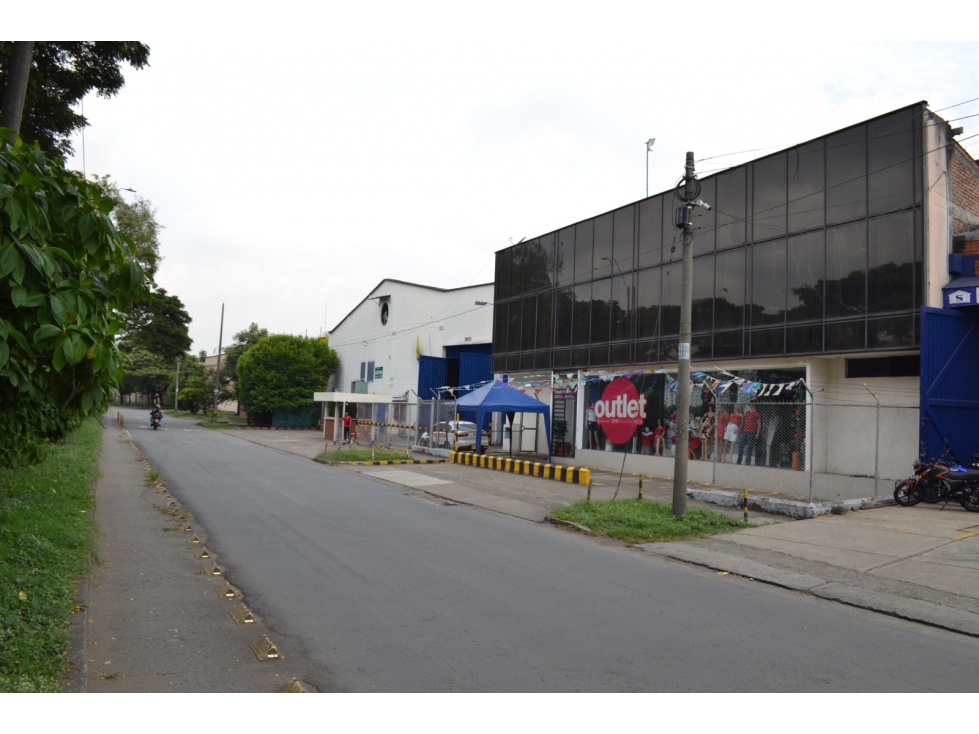BODEGA 3.027 M2 EN ALQUILER ZONA INDUSTRIAL CALLE 52 CALI — foto 3