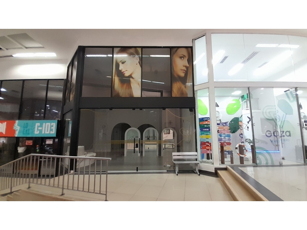VENDE LOCAL C.C. COSMOCENTRO CALI